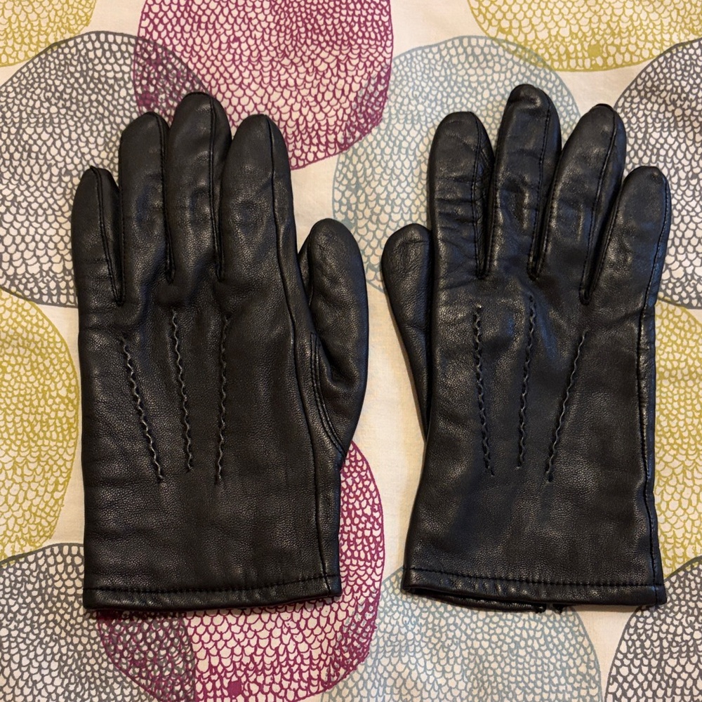 Thinsulate Black Leather Gloves - image 1